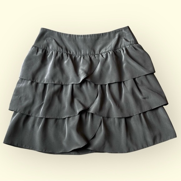 INC Fun Teared Mini Skirt in Olive Green - Size 4 - Picture 1 of 6